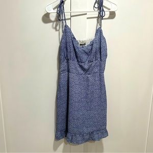 Abercrombie blue floral dress, tie shoulders, size medium